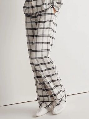 Madewell Flannel Bedtime Pajama Pants in Plaid